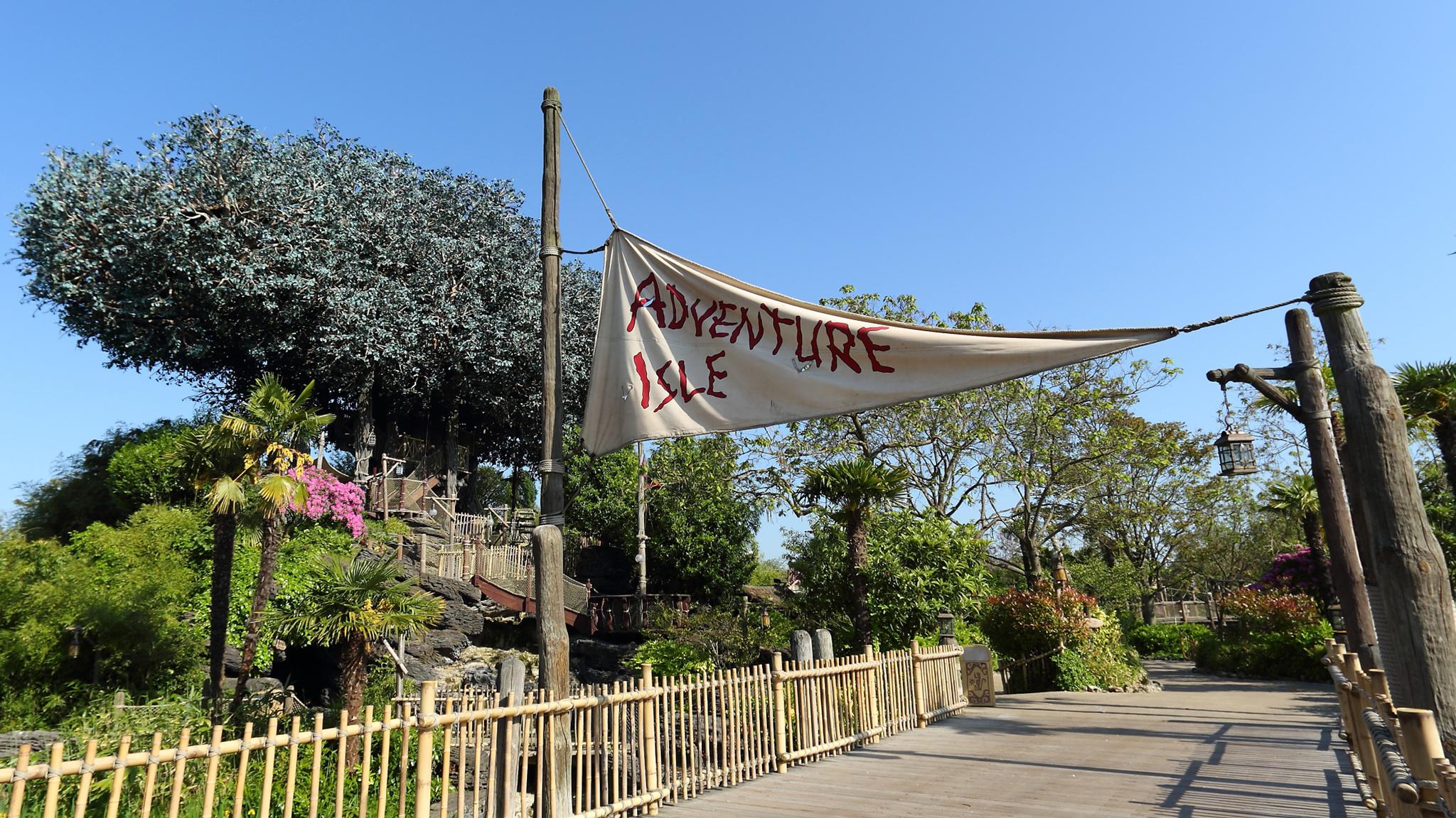Explorez Adventure Isle  : L&rsquo;Attraction Pas à Pas d&rsquo;Adventureland à Parc&nbsp;Disneyland