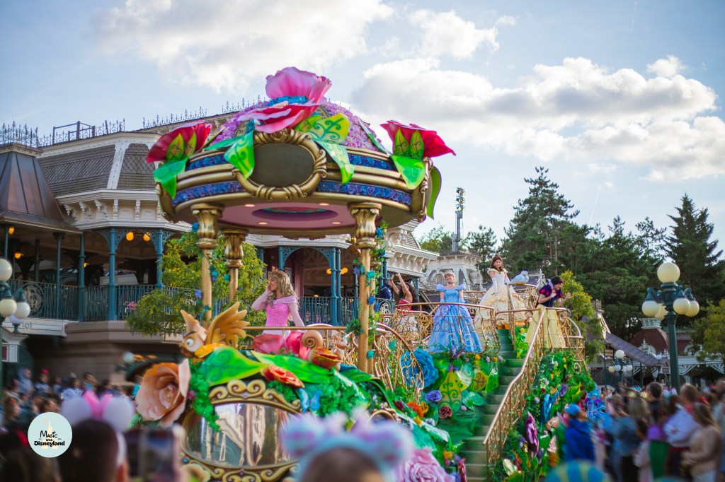 Disney Stars on&nbsp;Parade