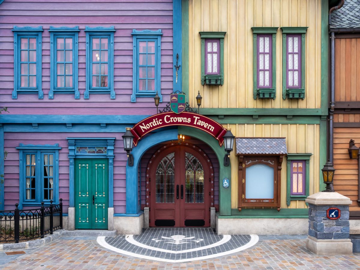  Nordic Crowns Tavern