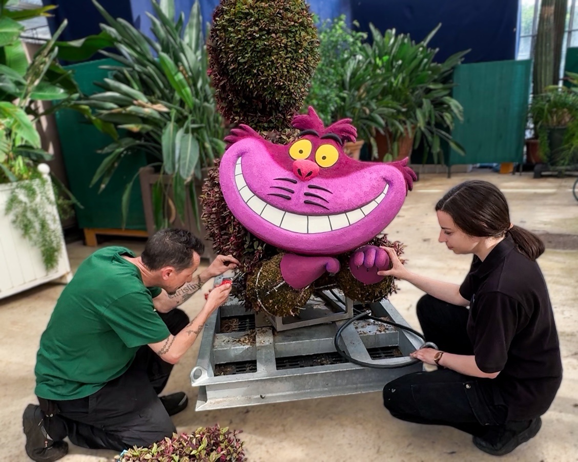 Disneyland Paris dévoile de nouvelles créations végétales sur Central Plaza