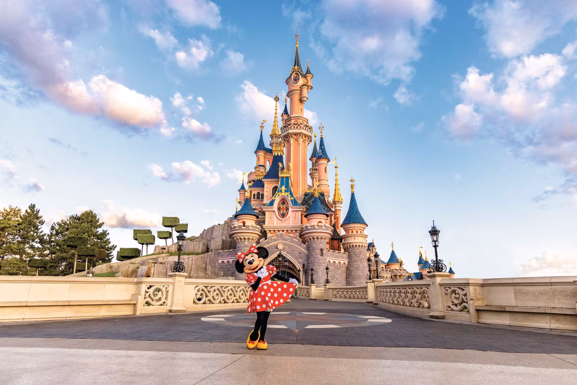 Que faire à Disneyland Paris sans faire les attractions ? 20 idées magiques